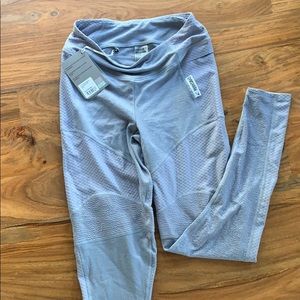 BRAND NEW GYM SHARK LEGGINGS